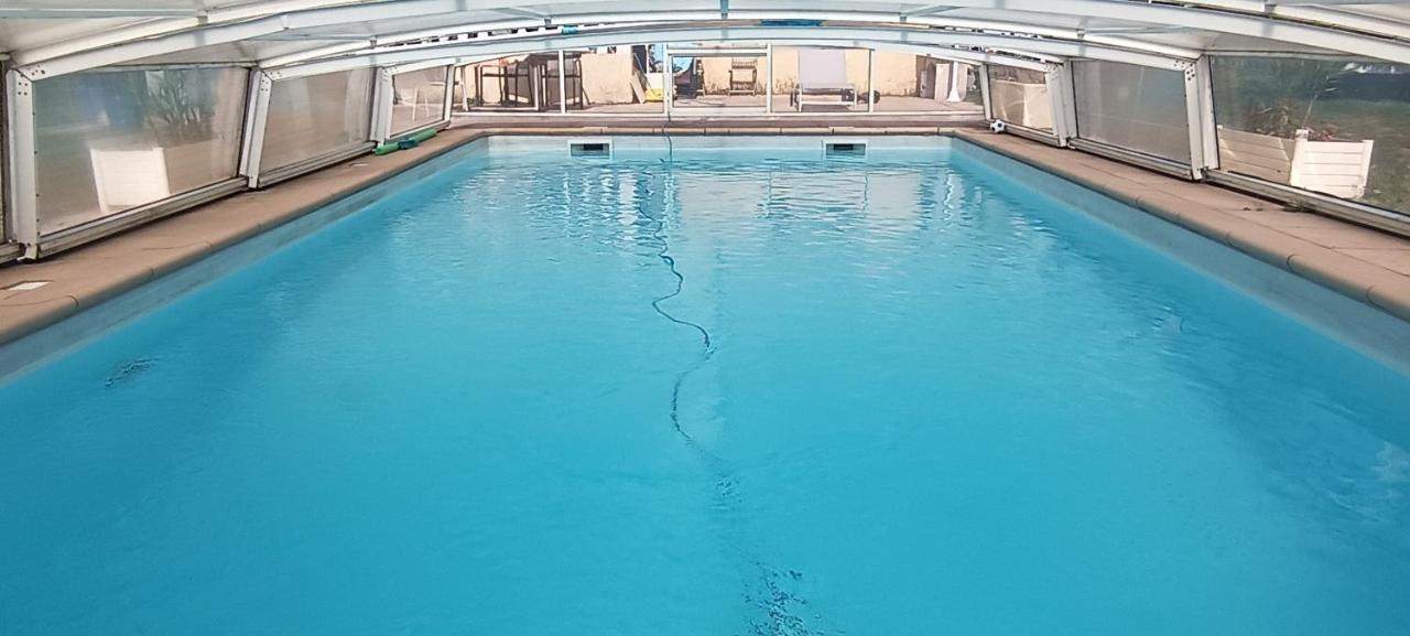 Charmante Maison Avec Piscine Anneyron Buitenkant foto